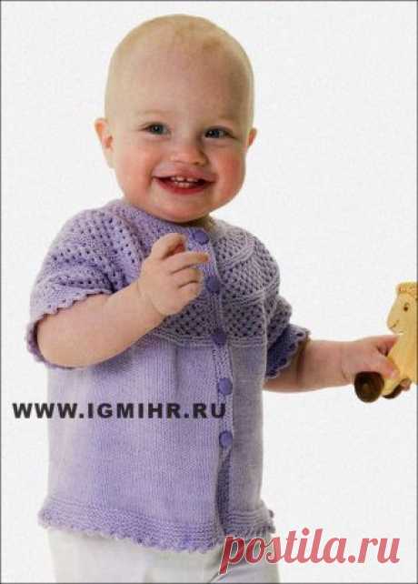 Сиреневая кофточка с круглой кокеткой для малышки. Спицы