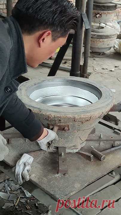 Traditional aluminum pot mold