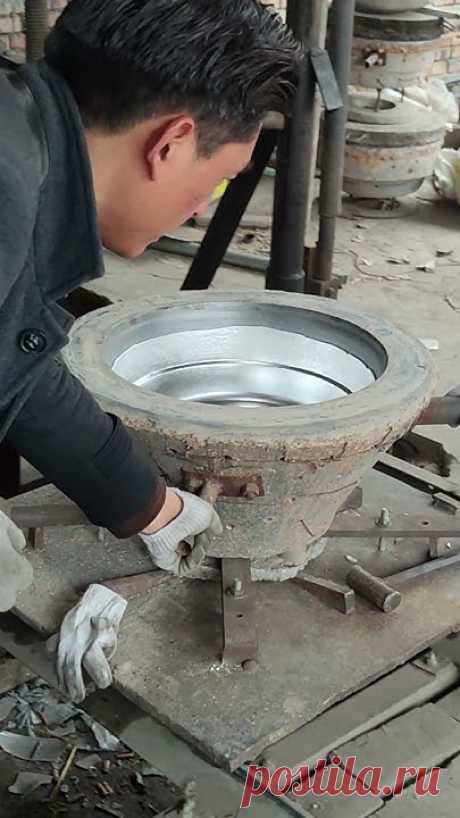 Traditional aluminum pot mold