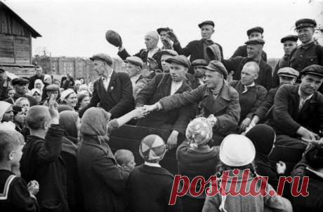 22 июня 1941 / Назад в СССР / Back in USSR