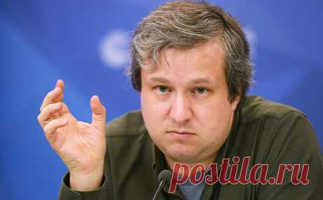 Главред старейшего в Европе журнала о кино попросил читателей о помощи. Кинокритик и главный редактор журнала «Искусство кино» Антон Долин обратился к читателям с просьбой финансово поддержать проект.
