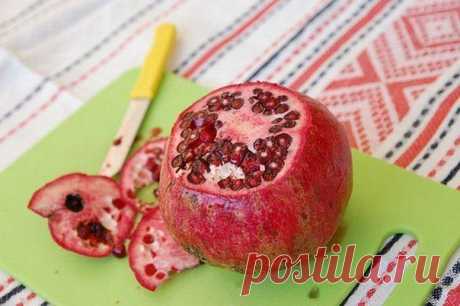 Чистим гранат / Царский пир