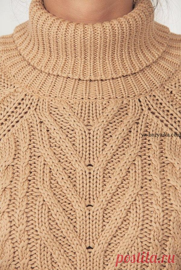 Свитер с косами с асимметричным низом. Свитер с удлиненной спинкой спицами