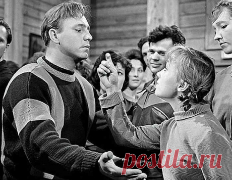 ✨ Шедевры советского кинематографа. Юрий Чулюкин «Дeвчaтa»