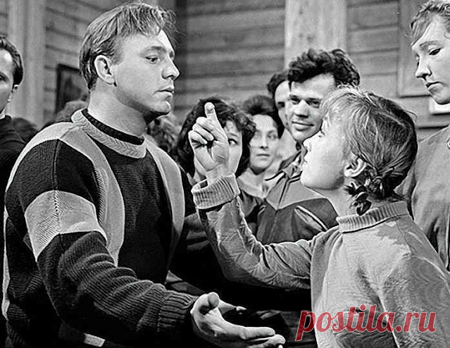 ✨ Шедевры советского кинематографа. Юрий Чулюкин «Дeвчaтa»