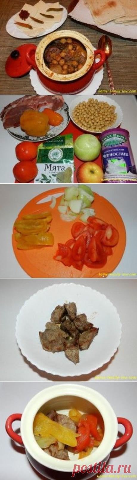 Нут с мясом в горшочке