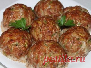 Греческие тефтели с кабачками.