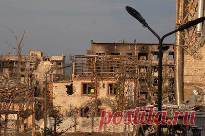 Стало известно о длинном лазе ВСУ в Артемовске. Военные Вооруженных сил Украины (ВСУ) сделали длинный лаз в Артемовске (дореволюционное название, принятое на Украине, — Бахмут), который позволяет выйти в любом месте. Уточняется, что российские бойцы вместе с военным корреспондентом Ильей Васюниным укрылись там, когда украинская армия начала обстрел.