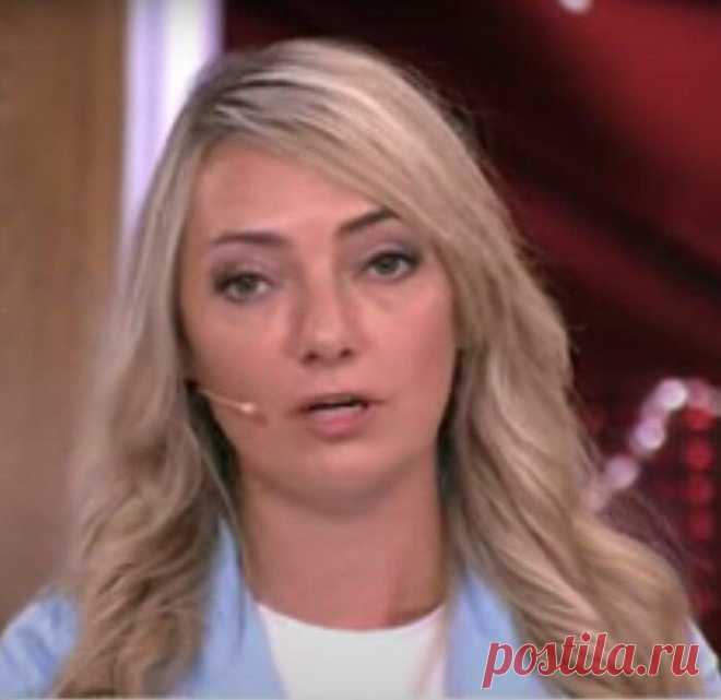 Прямой Эфир в Андреем Малаховым 3 часть Макеева+Мальков. Светлана Малькова.
Только что просмотрела, пишу на эмоциях. Людям с отсутствием чувства юмора и пониманием, что такое стёб, просьба не читать) Что зацепило. В конце передачи Светлана говорит: разговаривать буду только с отцом своих детей. И это логично и правильно. Малахов игнорирует её слова. Светлана повторяет, что Макеева не имеет отношения к разговорам о детях и настаивает […]
Читай дальше на сайте. Жми подробнее ➡