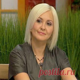 Ведущая шоу "Давай поженимся" Василиса Володина беременна / Шоубиз