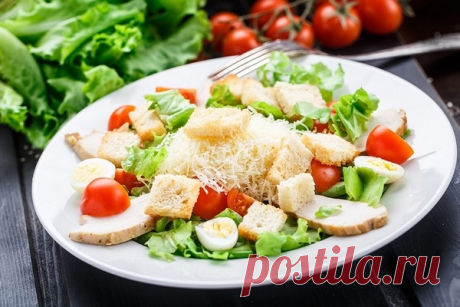 Классический салат «Цезарь» на скорую руку - Dynastyofchefs.ru