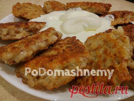 Котлеты из гречки Ингредиенты:- 0,5 ст гречневой крупы;- 1,5 ст. воды;- 0,5 ч.л. соли;- 3 ст.л. кефира;- 2 яйца;- 2 ст.л. с горкой муки;- растительное масло для жарки.Способ приготовленияГречку промойте. Поставьте на о...