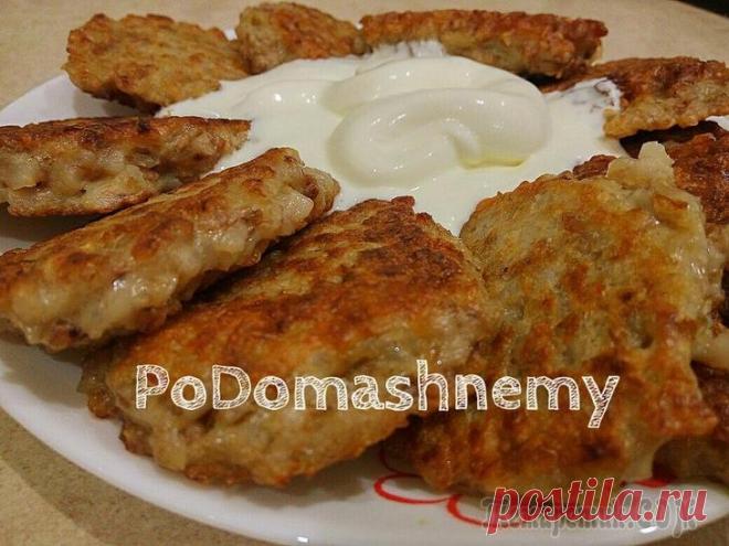 Котлеты из гречки Ингредиенты:- 0,5 ст гречневой крупы;- 1,5 ст. воды;- 0,5 ч.л. соли;- 3 ст.л. кефира;- 2 яйца;- 2 ст.л. с горкой муки;- растительное масло для жарки.Способ приготовленияГречку промойте. Поставьте на о...