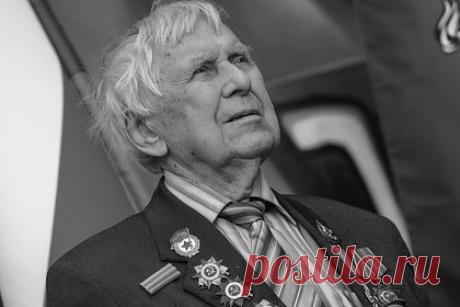 Умер советский актер и фронтовик Николай Дупак. В Москве умер советский и российский актер театра и кино Николай Дупак. Отмечается, что фронтовик и заслуженный артист РСФСР скончался на 102-м году жизни. Зрителю Дупак был известен, в частности, своими ролями в фильмах «Интервенция», «Служили два товарища» и «Бумбараш».