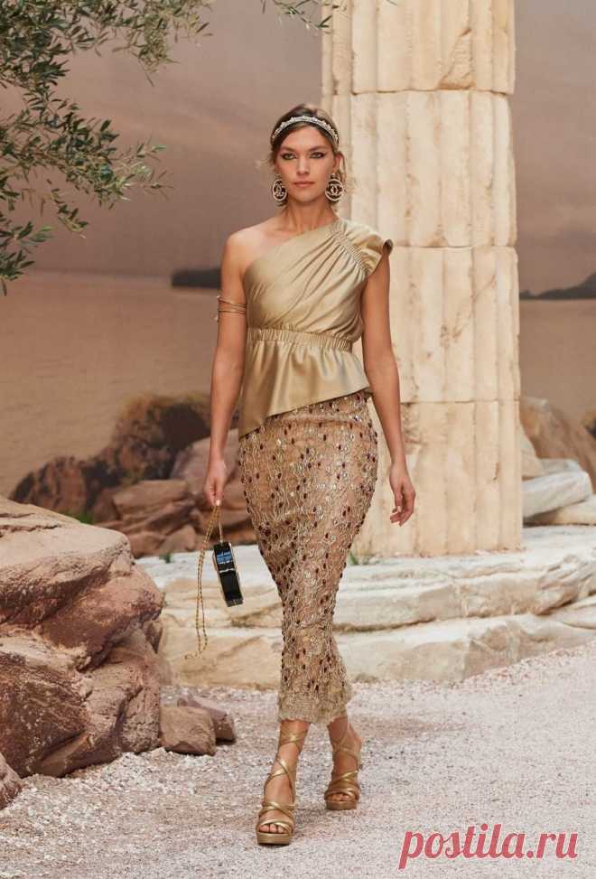 chanel_71_.jpg • Showdetails