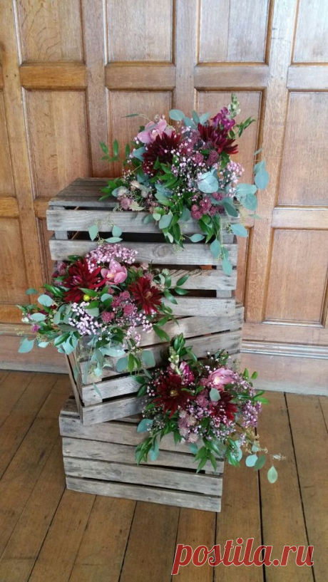 35 DIY Wood Projects ideas to make all by yourself - Hike n Dip