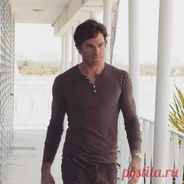 Майкл С. Холл