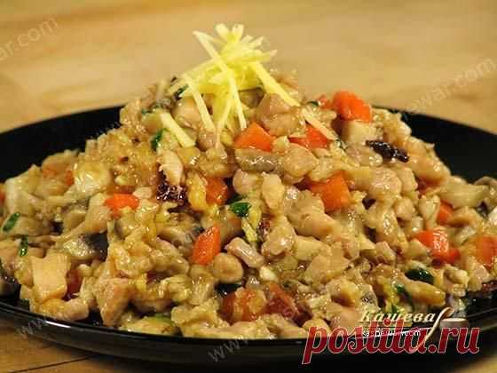 Жареные куриные кусочки.
