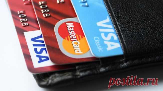 В России перестанут обслуживать карты Visa и Mastercard