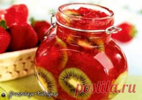 Клубничный джем с киви