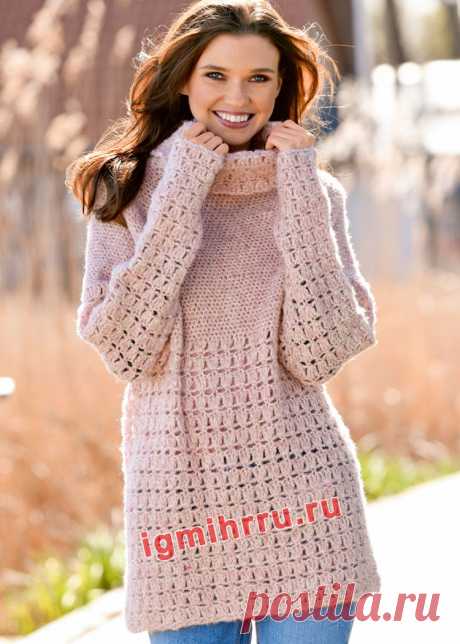 Розовый свитер со сквозным ажурным узором. Вязание крючком со схемами и описанием