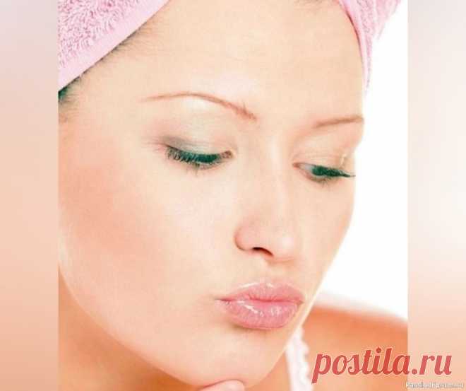 Избавляемся от нежелательных волос на лице Домашний SPA 3 проверенных рецепта:1. Сахарная паста (шугаринг): Смешайте сахар, лимонный сок и воду, сварите до карамельного цвета, остудите и используйте как воск. 2. Маска из куркумы и муки: Смешайте куркуму, муку и немного молока до пастообразной консистенции. Нанесите на лицо,...