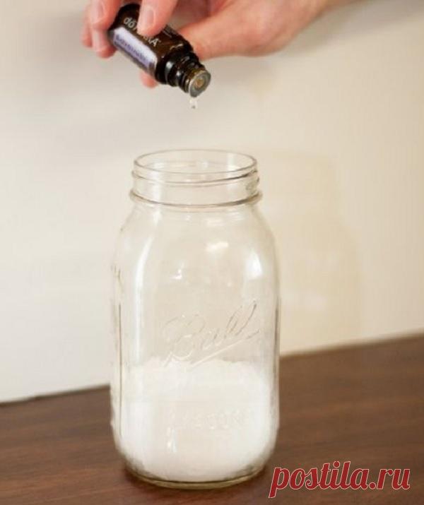 Чистите матрас, используя только два ингредиента