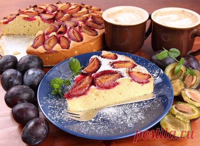 Готовим нежный миндально-сливовый пирог - tochka.net