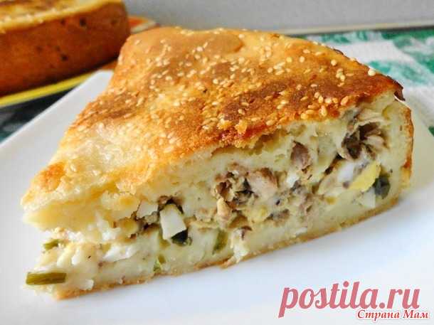 Пирог с сайрой, яйцами и луком - Готовим в мультиварке - Страна Мам