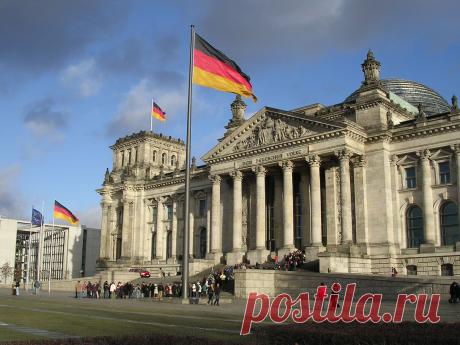 Germanwings как всегда радует своими доступными авиабилетами в столицу Германии. Спланировать авиаперелет в Берлин на февраль 2016 года очень просто, а авиабилеты обойдутся всего в 7400р. Кстати, Берлин - самое популярное направление в Германии из Москвы. Если вы захотите посетить еще какую-нибудь страну в Европе, то из Берлина это сделать очень просто. Количество европейских лоукостеров в Германии поистине впечатляющее! Можно устроить целый евро-трип! | Сайт о путешествиях по миру. Travelinka.