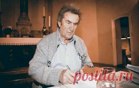 "Чтобы наконец обрести счастье, нужно знать его законы": 3 глубоких цитаты Игоря Губермана для тех, кому за 50  Когда тебе за 50, ты должен быть как минимум не хуже молодых"