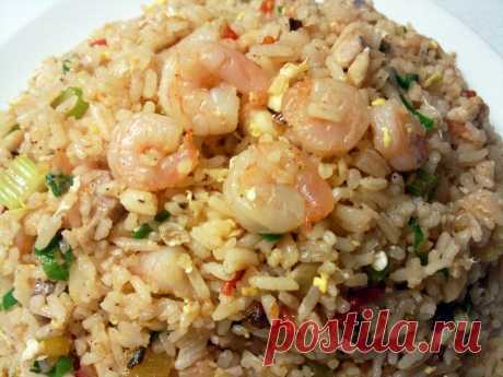 Как приготовить рис с креветками - рецепт, ингридиенты и фотографии