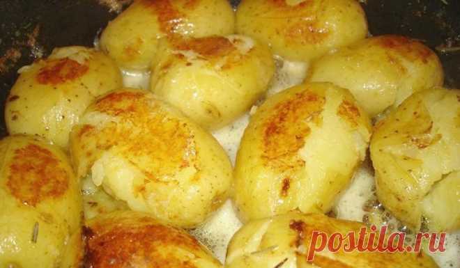 Молодой картофель в кожуре