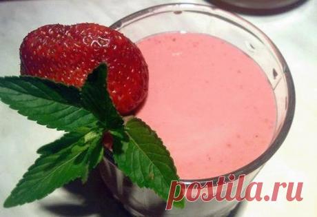 2 КЛУБНИЧНЫХ ЛИКЕРА:1)БЫСТРЫЙ " КРЕМОВО-КЛУБНИЧНЫЙ" И 2).НЕ ОЧЕНЬ "ОБЫЧНЫЙ КЛУБНИЧНЫЙ "