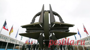 Глава ВС Британии ответил по-русски на вопрос о повышении бюджета НАТО. Начальник штаба обороны Вооружённых сил Великобритании адмирал Тони Радакин прокомментировал на русском языке слова генерального секретаря НАТО Марка Рютте о том, что членам альянса придётся учить русский в случае отказа повышать военные расходы. Читать далее