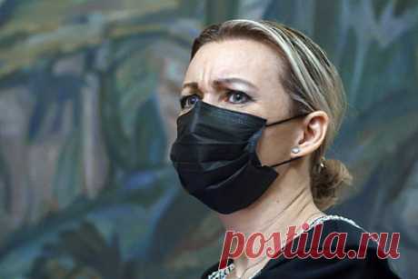 Захарова предложила отметить день ненападения на Украину. Западные СМИ попытались сделать все возможное для начала войны на Украине, однако обещанное средствами массовой информации нападение так и не состоялось. Официальный представитель Министерства иностранных дел России Мария Захарова предложила отметить очередной день ненападения на Украину.