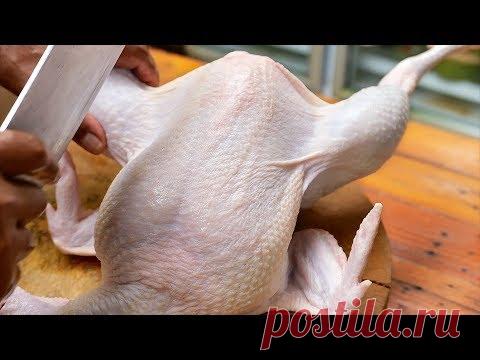 Тайская еда - Курица бирьяни рис со специями Бангкок Таиланд