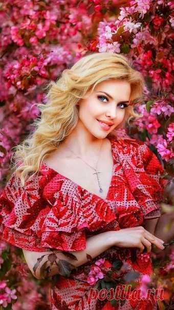 МОДНОЕ РЕШЕНИЕ НА ФОТОГРАФИЯХ 20.02.2021
http://kaleidoscopelive.ru/planeta/modnoe_reshenie_na..