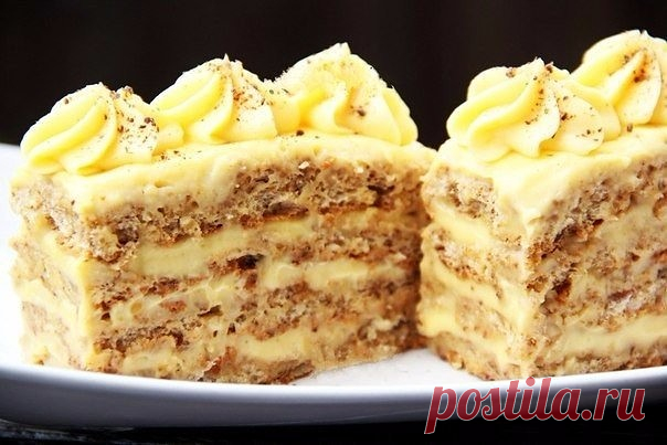 Вкусные ореховые пирожные.