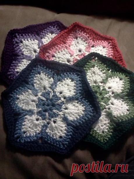 PoohBear83's Snowflake Spa Cloths