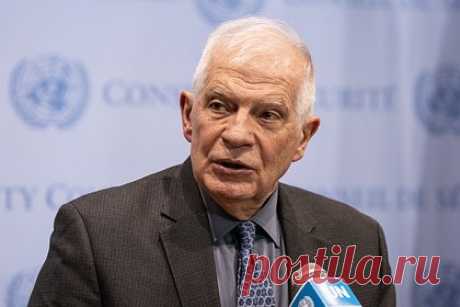 Боррель заявил о «зашедшем в чужой сад» Папе Римском из-за его слов об Украине. Заявлениями о «белом флаге» для Украины Папа Римский Франциск зашел в сад, куда его не звали. В этом понтифика упрекнул глава евродипломатии Жозеп Боррель в интервью испанской радиостанции RNE. По словам дипломата, сейчас не тот момент, когда нужно предлагать Украине сдаться.
