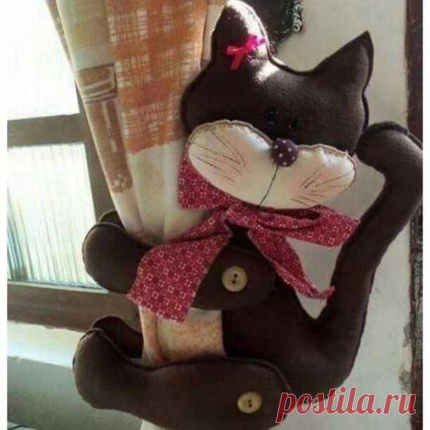 ​Котик для подхватов на детских шторах