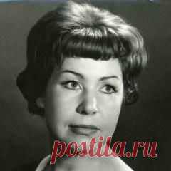 Сегодня 28 июля в 1926 году родился(ась) Инна Макарова