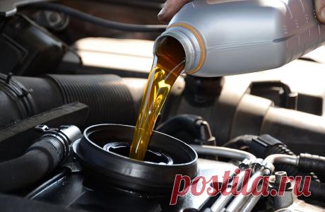 Что будет, если смешать моторное масло разных брендов, но одинаковой вязкости? | Drivenn | Яндекс Дзен