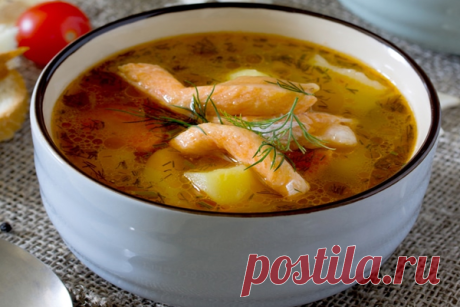 Суп из красной рыбы с картофелем