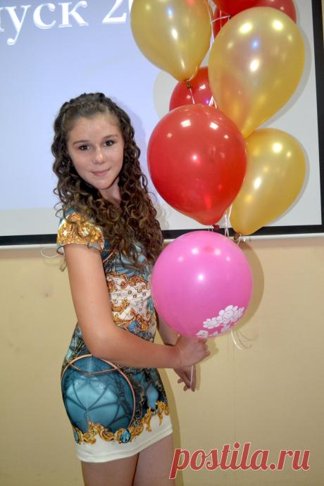 выпускница