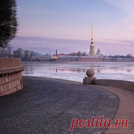 Pin page