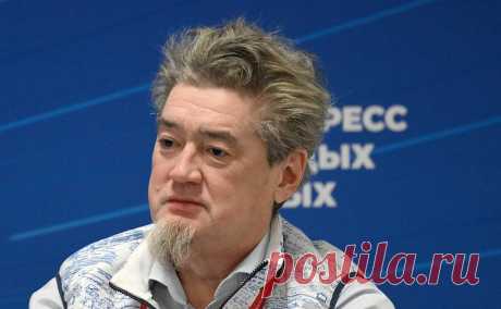 Умер участник программы «Что? Где? Когда?» Андрей Черемисинов. Более семи лет Черемисинов был защитником знатоков и помогал разбираться в сложных игровых ситуациях. Он также был основателем нижегородской телекомпании «Сети НН», работал советником у гендиректора «Росатома»