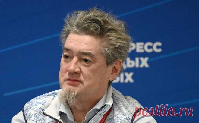 Умер участник программы «Что? Где? Когда?» Андрей Черемисинов. Более семи лет Черемисинов был защитником знатоков и помогал разбираться в сложных игровых ситуациях. Он также был основателем нижегородской телекомпании «Сети НН», работал советником у гендиректора «Росатома»