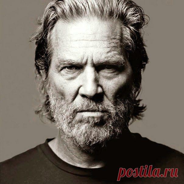 Чем дольше ты держишь всё в себе, копишь и прогибаешься, тем сильнее будет "взрыв", когда ты дойдешь до своей точки кипения. / Сферический бизнес